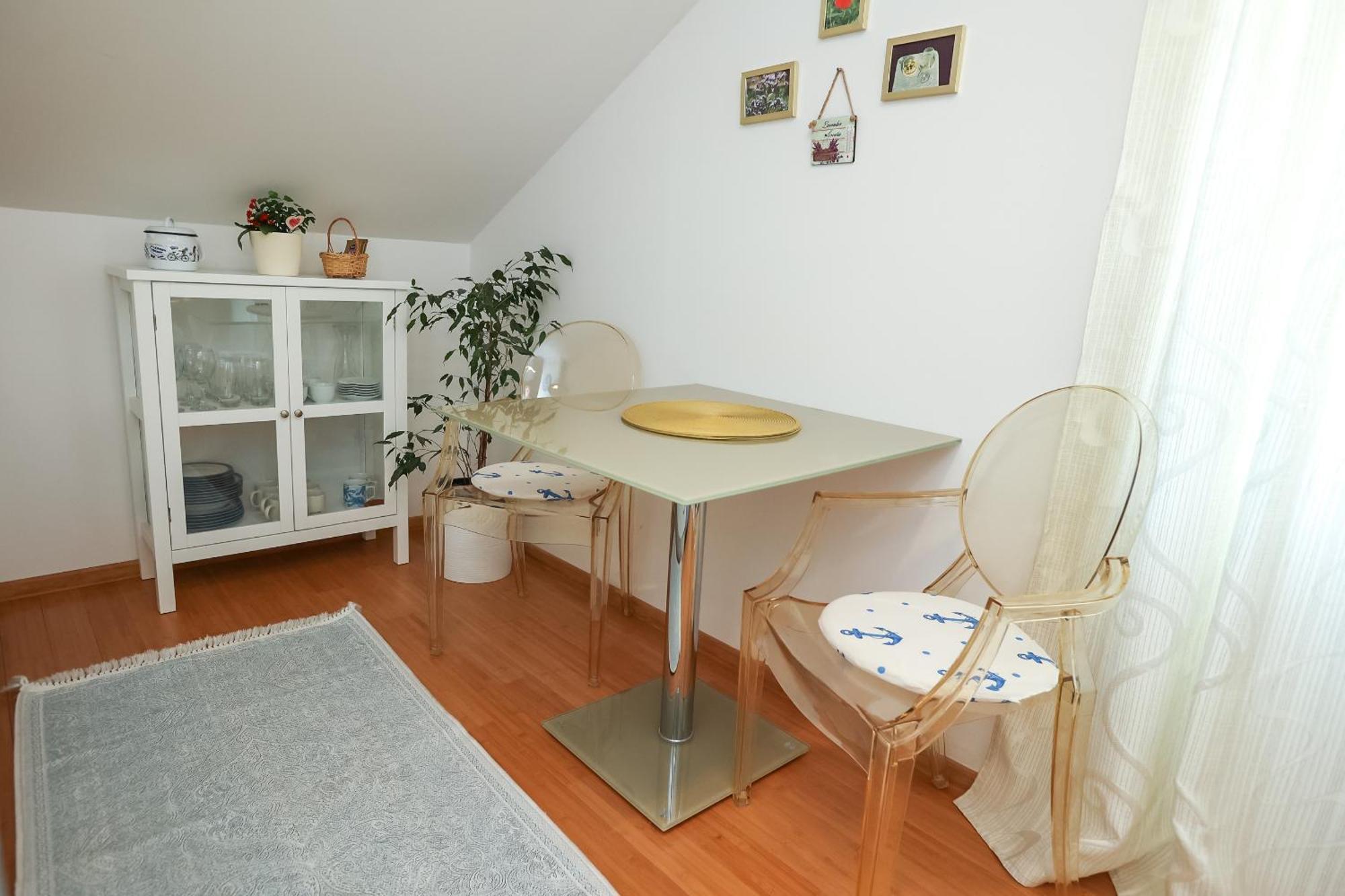 Z&A Studio Apartment With Parking Божава Екстер'єр фото